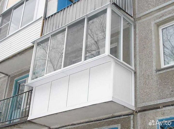 Остекление балконов и лоджий под ключ V0066
