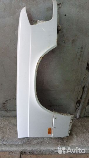 Крыло переднее Mercedes w201 e190 рестайлинг