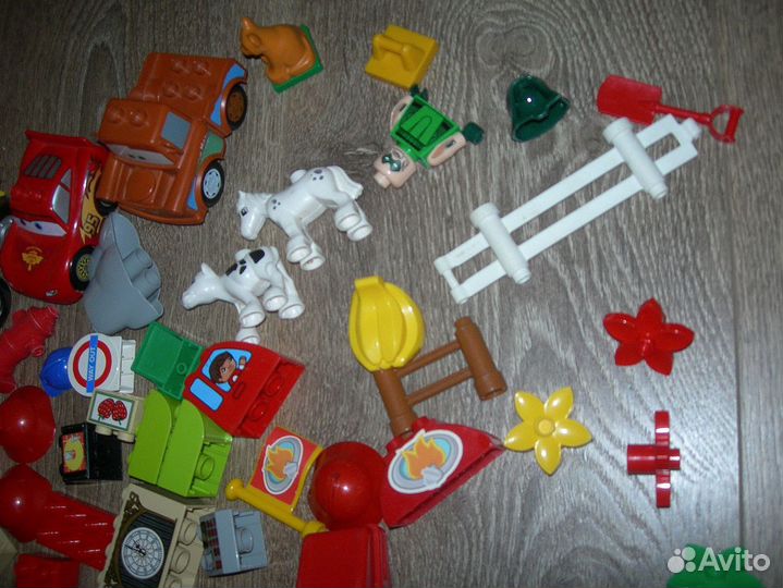 Раритет лего дупло, динозавр, человечки