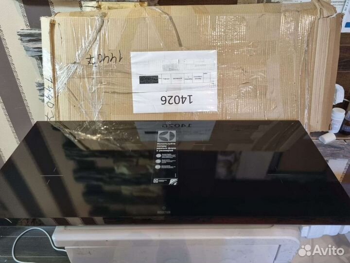 Варочная панель Electrolux EHL99740FK индукционная