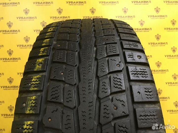 Dunlop SP Winter Ice 01 215/65 R16 102T