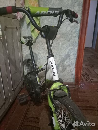 Продам велосипед детский бу