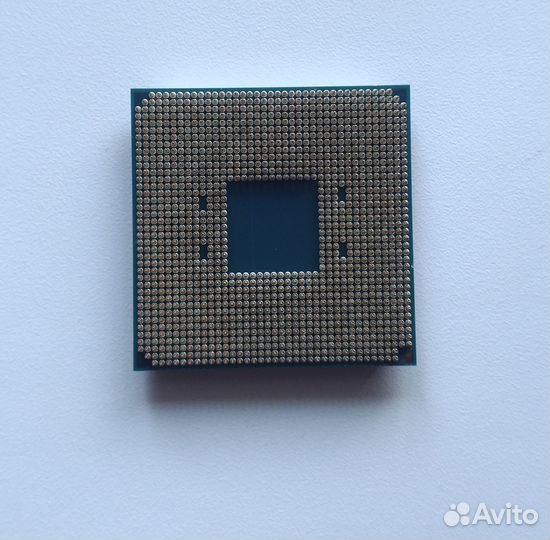 AMD Ryzen 7 3800X