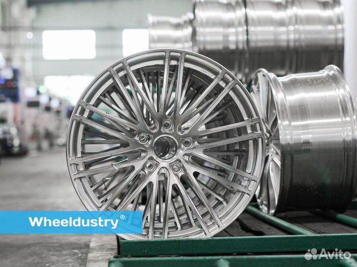 Кованые диски R20 Audi RS 6