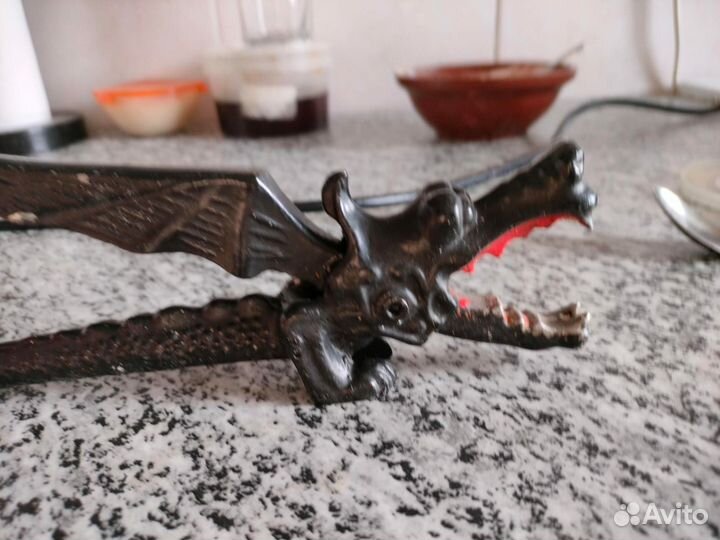 Крокодил для колки орехов,ссср