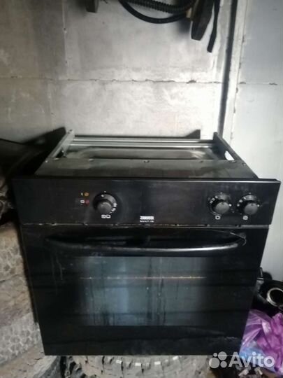 Духовой шкаф