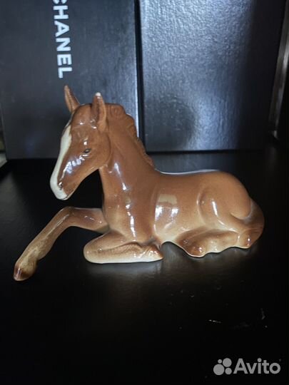 Фарфоровая статуэтка. Лошадь. ГДР 1970е