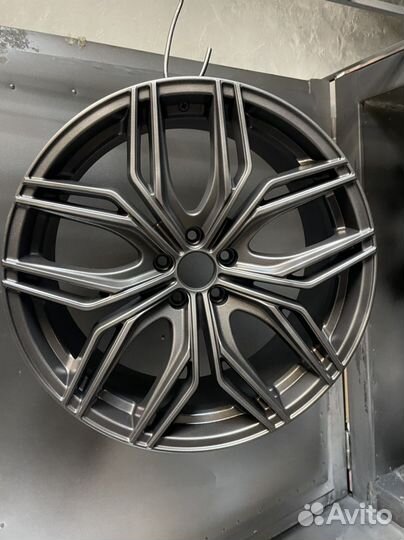 Порошковая покраска дисков металла