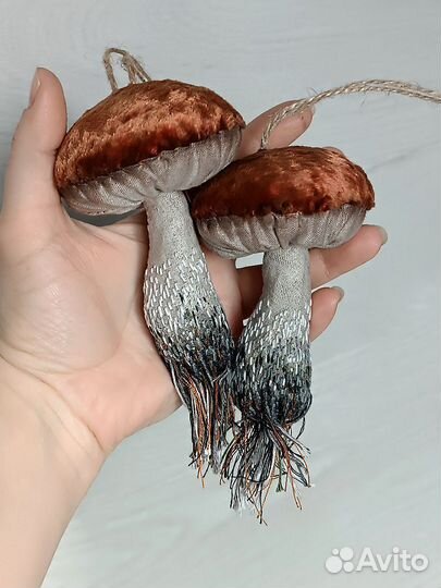 Ёлочные украшения для Юлии