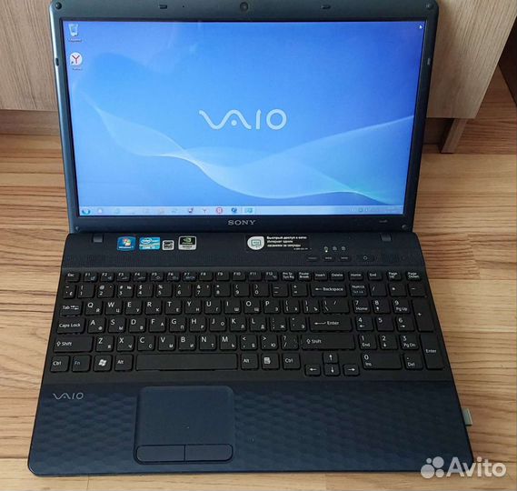 Ноутбук sony vaio pcg71812v