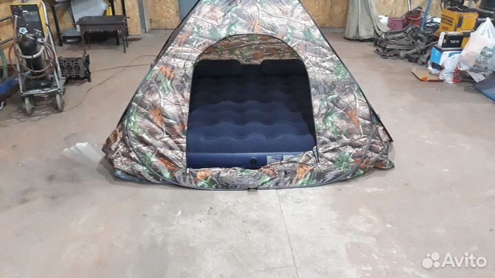 Палатка туристическая 3 местная бу