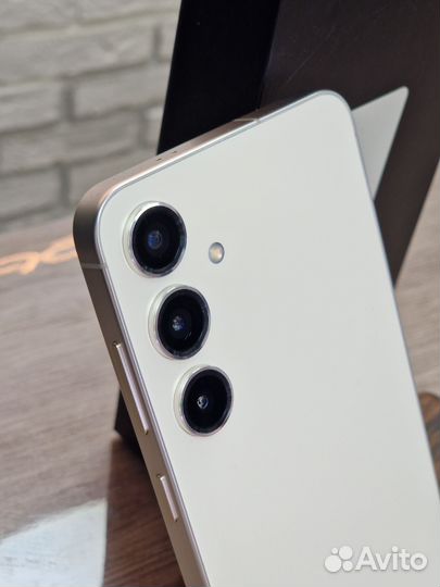 Samsung Galaxy S24+, 12/256 ГБ