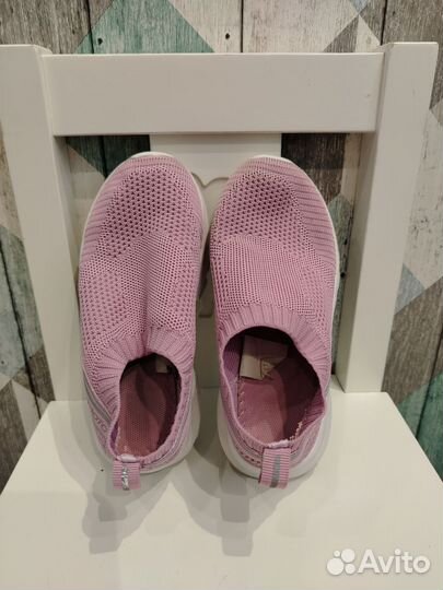 Кроссовки для девочки