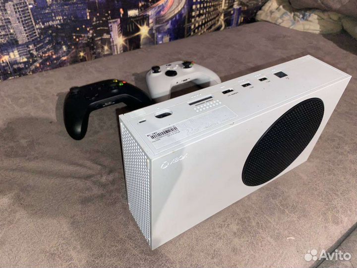 Игровая приставка xbox series s + Клава Мышь