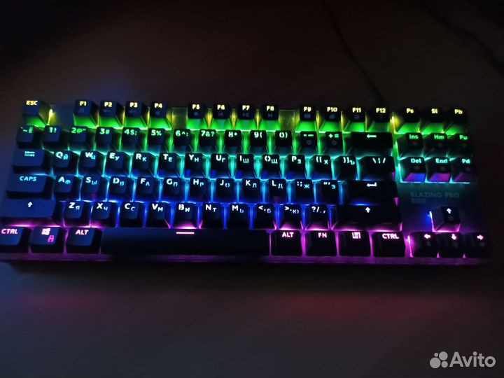 Игровая механическая клавиатура RGB