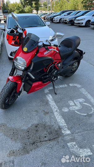 Мотоцикл Ducati diavel