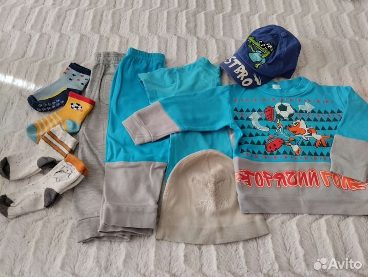 Вещи и обувь пакетом для малыша 1-2г