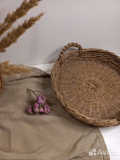 Плетеный поднос