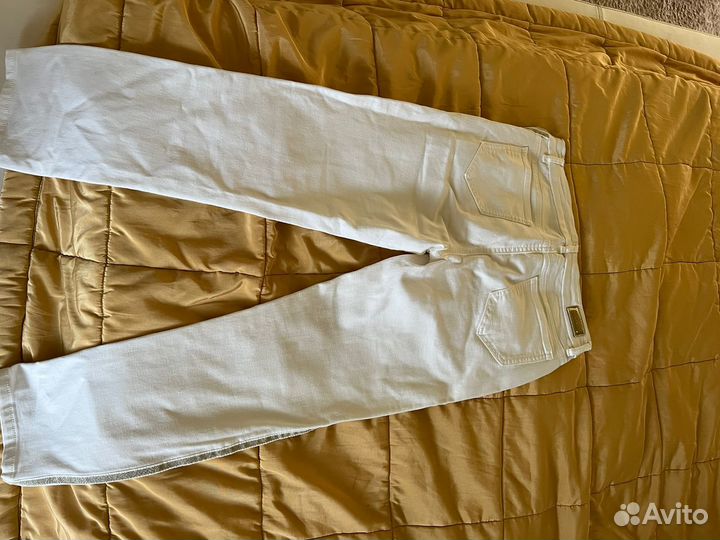 Брюки капри