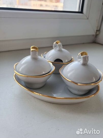 Посуда и кухонные принадлежности