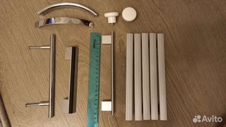 Ручка для шкафов дверцы