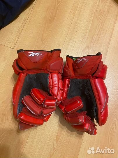 Краги хоккейные 15