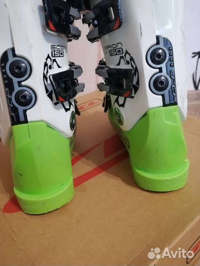 Горнолыжные ботинки детские