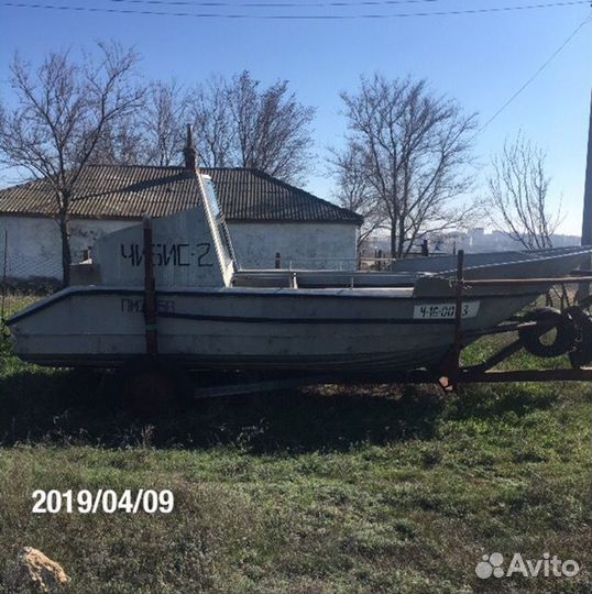 Промысловый катер