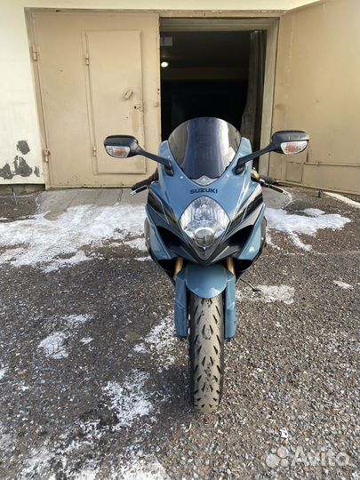 Suzuki gsx r1000 k8