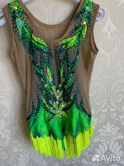 Костюм для художественной гимнастики