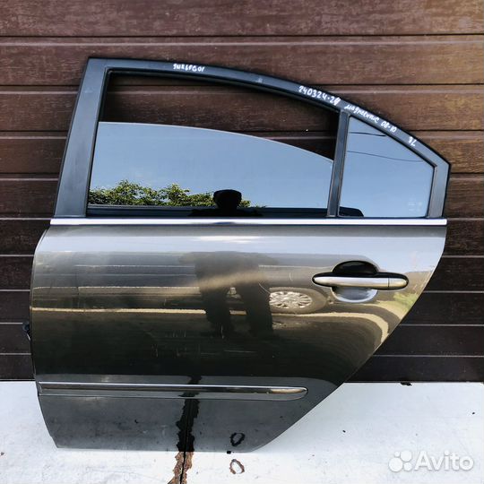 Форточка двери задней левой Киа Маджентис 2