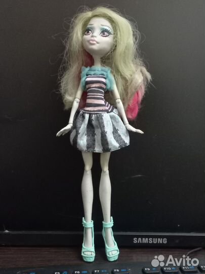 Кукла Монстр Хай Рошель Гойл