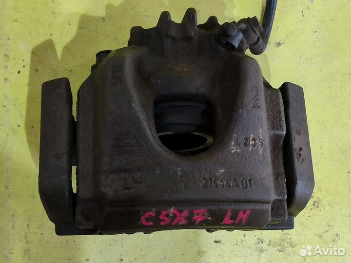 Суппорт передний левый Ситроен C5 X7 1,6л 4400V3