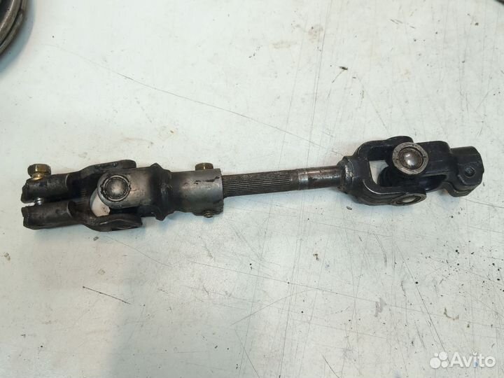 Рулевой карданчик Toyota Corolla E100 1991-2002