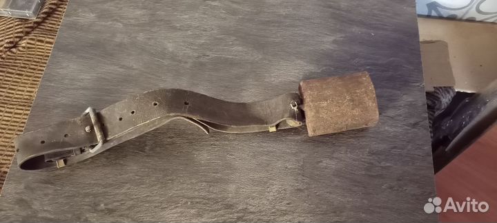 Ботало старинное полный комплек с ремнём. Класс