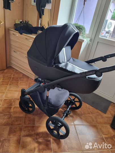 Коляска 2 в 1 кожа