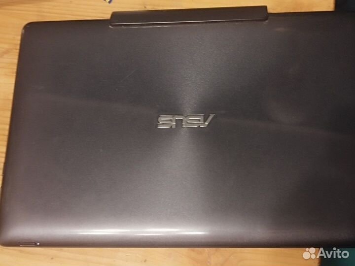 Asus T100T 32GB + Dock 500GB