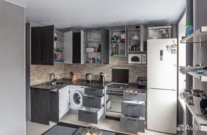 Кухня новая