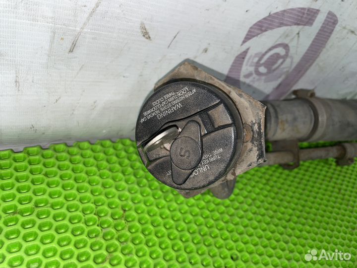 Горловина топливного бака Chevrolet Suburban GMT40