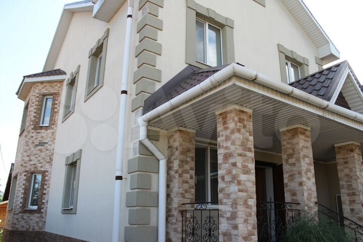 Дом 300 м² на участке 17 сот.