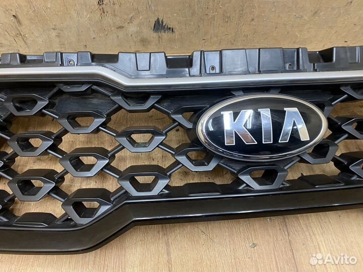 Б/У Б/У Решётка радиатора Kia Sorento IV 2020