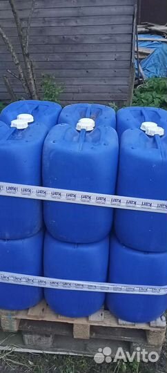 Канистра для воды пластиковая