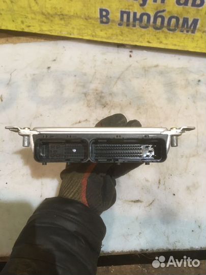 Блок управления двигателем Kia Shuma