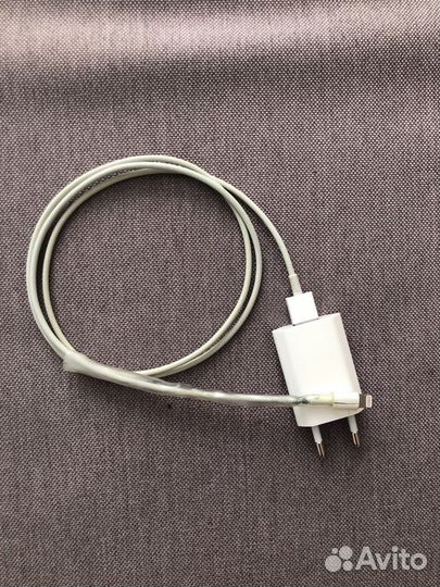 Зарядное устройство на iPhone