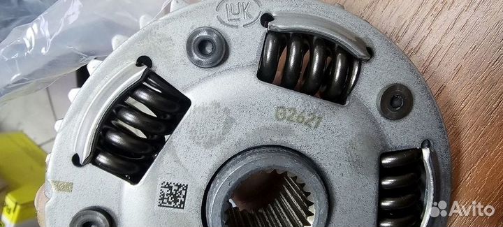 Сцепления DSG7 DQ200 LUK 6020006090 комплект новое