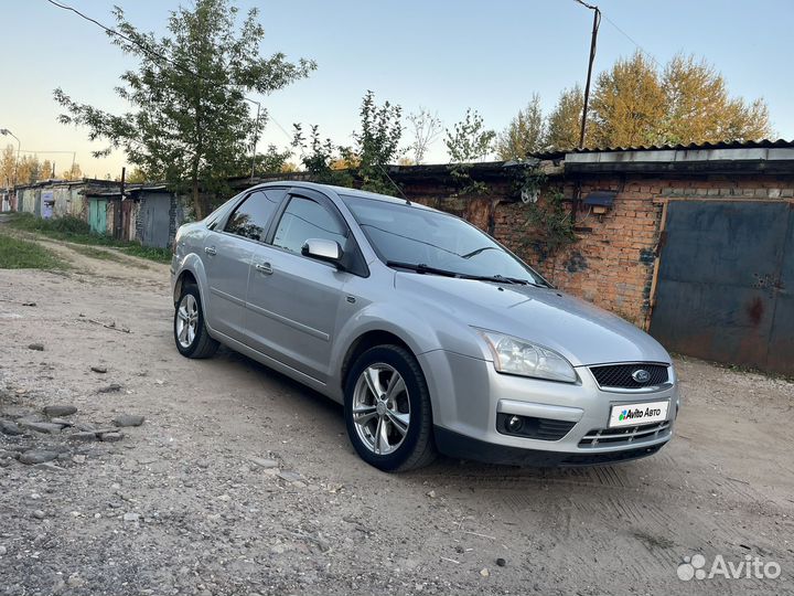 Ford Focus 1.6 МТ, 2008, 223 511 км