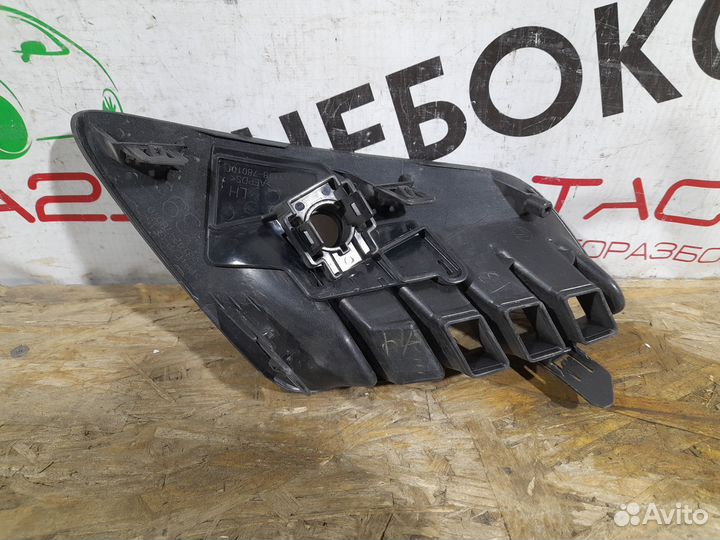 Заглушка переднего бампера левая lexus NX (2014)