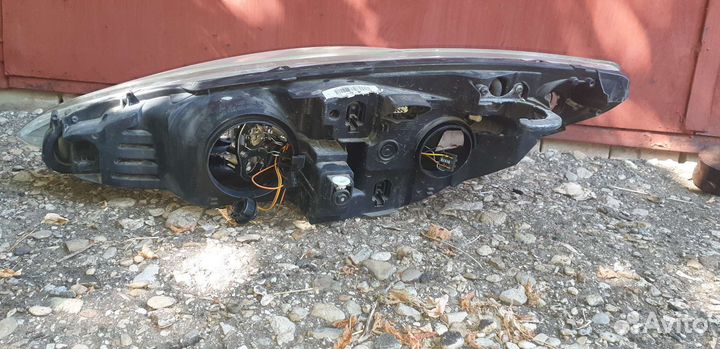 Фара правая Peugeot 308 07-12г