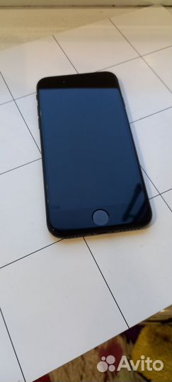 iPhone SE (2020), 128 ГБ
