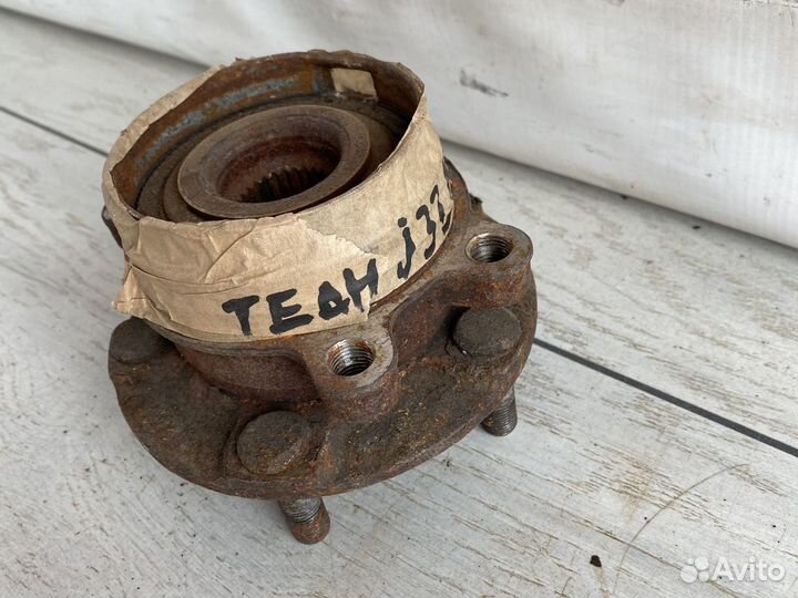 Nissan Teana J32 Ступица передняя